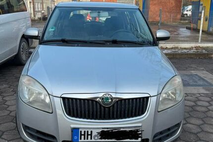 Skoda Fabia 93.460 km 2.199 &euro; Hamburg 22307