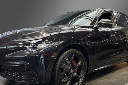 Alfa Romeo Stelvio 4.950 km 59.890 &euro; Hamburg 22391