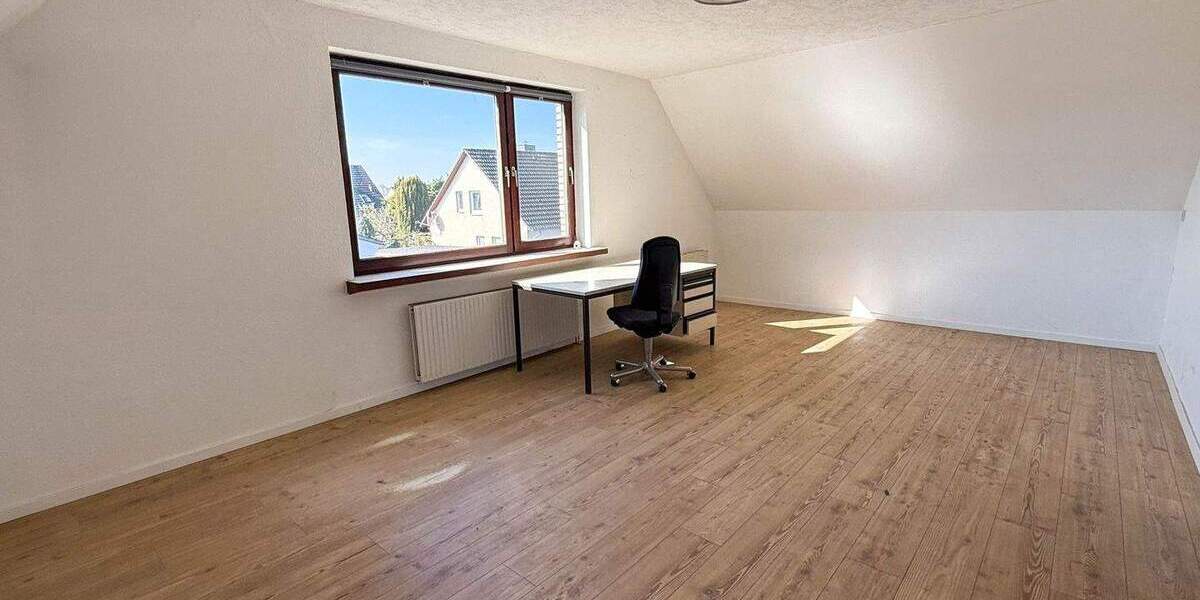 Einfamilienhaus Haseldorf - 5 Zimmer, 97 m&sup2;, 229.000&euro; | Angebot:25660522