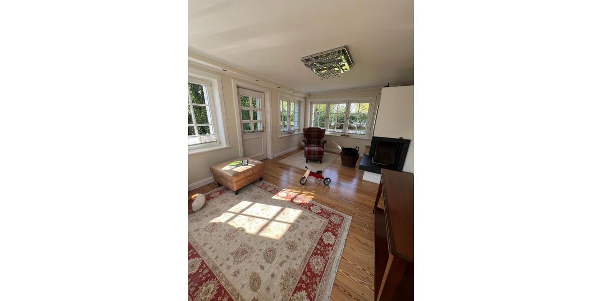 Villa Bargteheide - 8 Zimmer, 263 m&sup2;, 1.085.000&euro; | Angebot:27146920