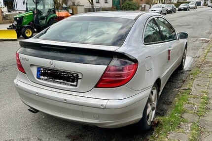 Mercedes-Benz C 180 230.000 km 1.850 &euro; Hamburg 20038