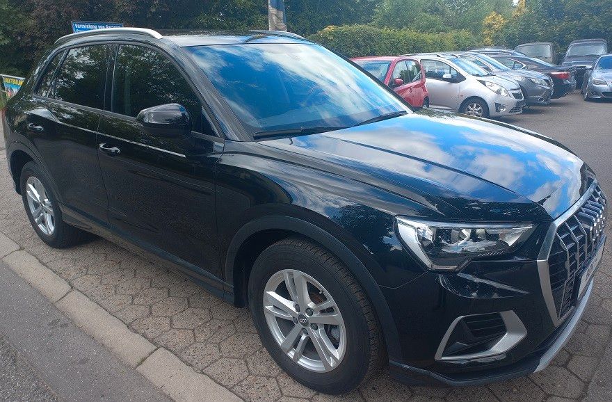 Audi Q3 47.368 km 23.950 &euro; Hamburg 21031