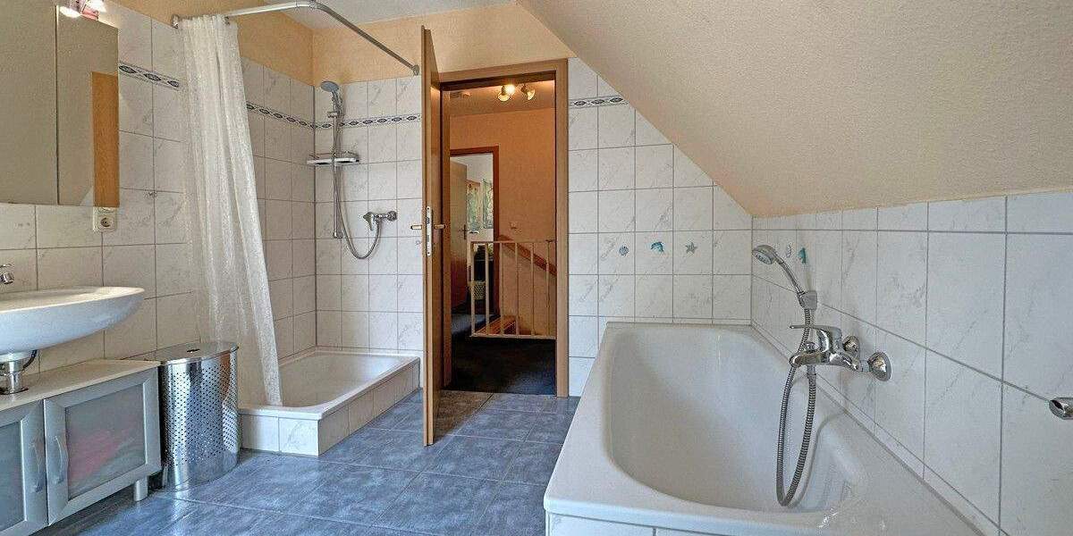 Einfamilienhaus Hamburg Jenfeld - 4 Zimmer, 112 m&sup2;, 399.000&euro; | Angebot:25726570