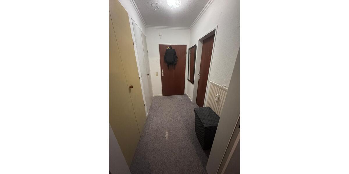 Etagenwohnung Pinneberg - 1 Zimmer, 1 m&sup2;, 440&euro; | Angebot:25415922