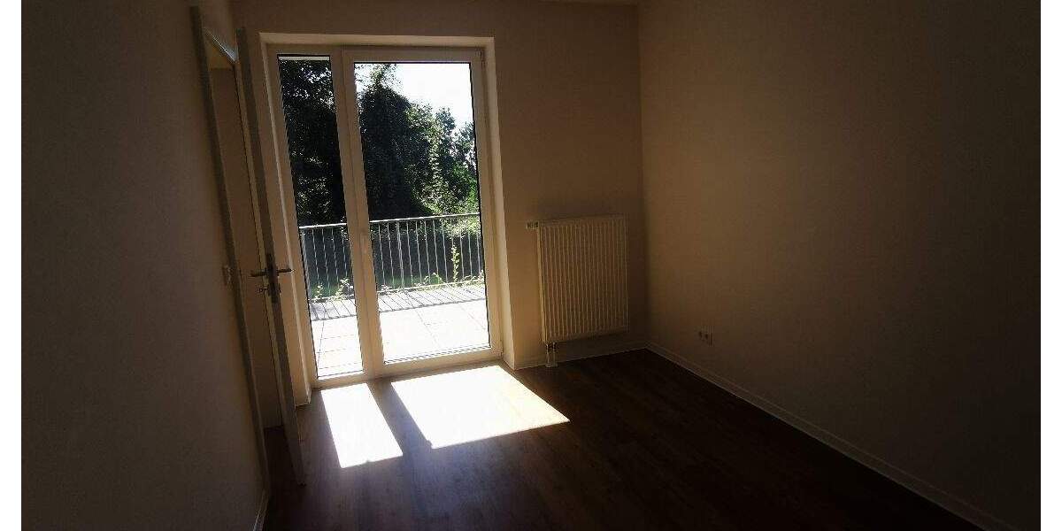 Terrassenwohnung Hamburg Eißendorf - 2 Zimmer, 67 m&sup2;, 1.200&euro; | Angebot:25771774