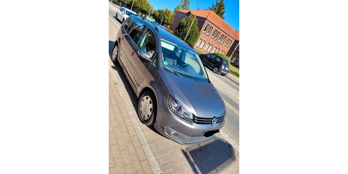 VW Touran 284.000 km 5.200 &euro; Hamburg 22199