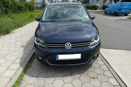 VW Touran 195.000 km 7.300 &euro; Hamburg 21147