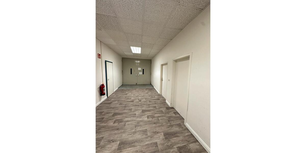 Gewerbeobjekt Schenefeld - 8&euro; | Angebot:24975918