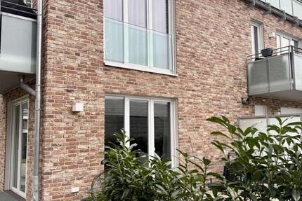 Wohnung Hamburg Wandsbek - 3.5 Zimmer, 100 m&sup2;, 2.100&euro; | Angebot:25965122