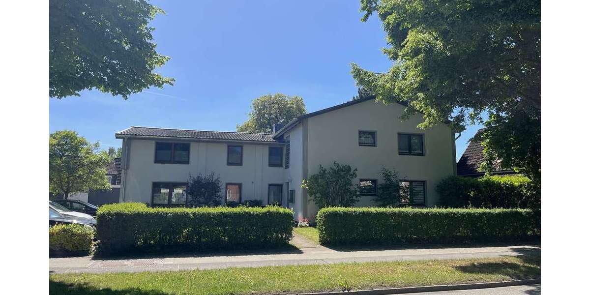 Etagenwohnung Bad Oldesloe - 7 Zimmer, 157 m&sup2;, 385.000&euro; | Angebot:27013634