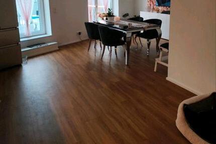 Wohnung Reinbek - 3 Zimmer, 85 m&sup2;, 1.650&euro; | Angebot:24766318