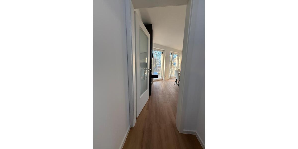 Etagenwohnung Wedel - 1 Zimmer, 32 m&sup2;, 990&euro; | Angebot:25642815