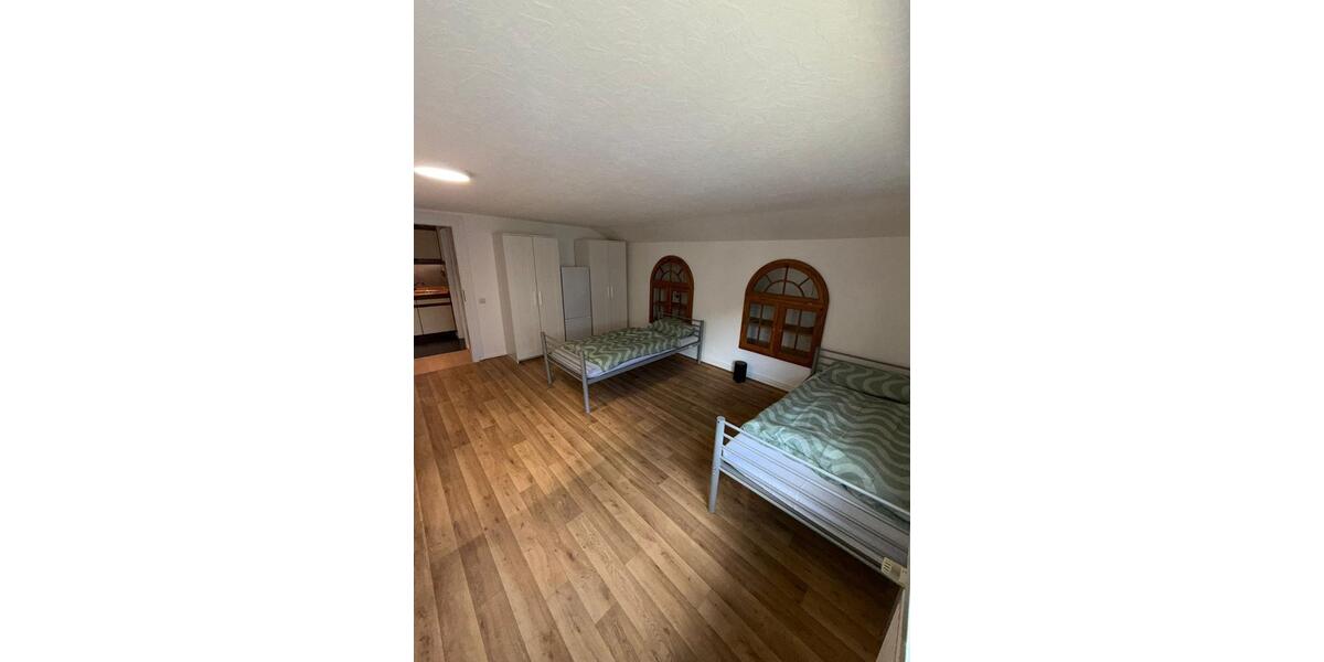 Etagenwohnung Hamburg Wandsbek - 4 Zimmer, 80 m&sup2;, 20&euro; | Angebot:25417494