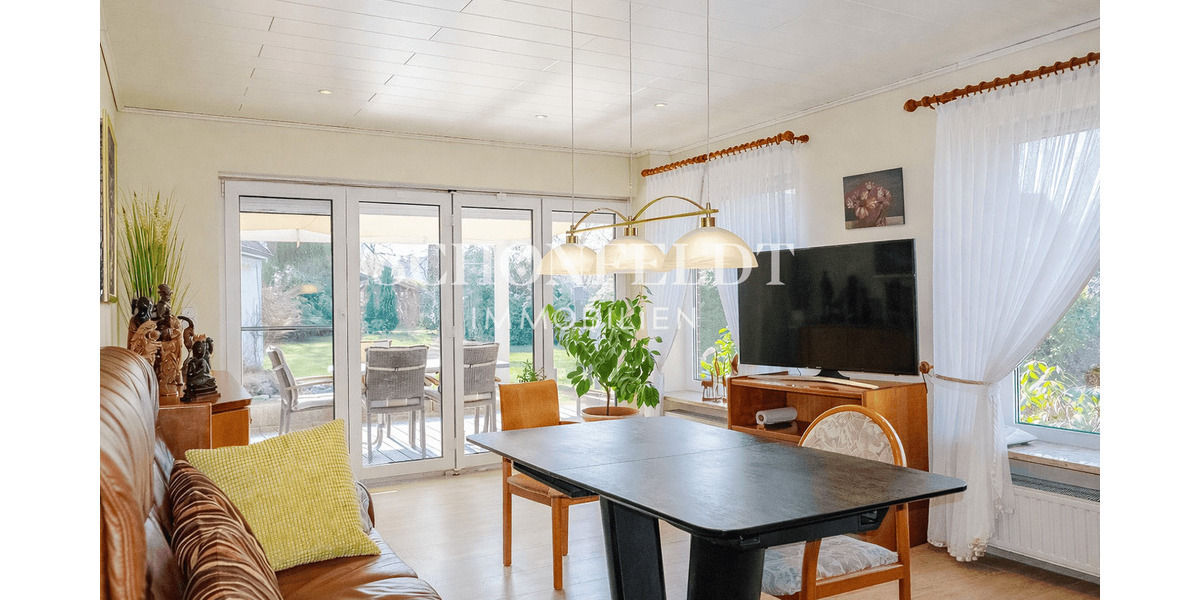 Einfamilienhaus Pinneberg - 4 Zimmer, 140 m&sup2;, 669.000&euro; | Angebot:25820095