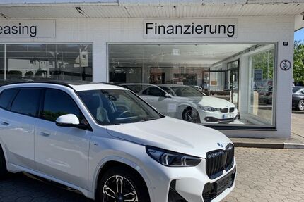 BMW iX1 19.987 km 49.800 &euro; Hamburg 22459