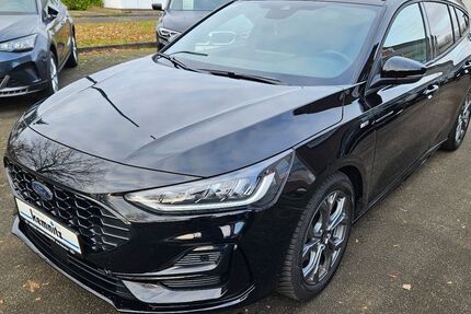 Ford Focus 13.700 km 22.990 &euro; Bad Oldesloe 23843