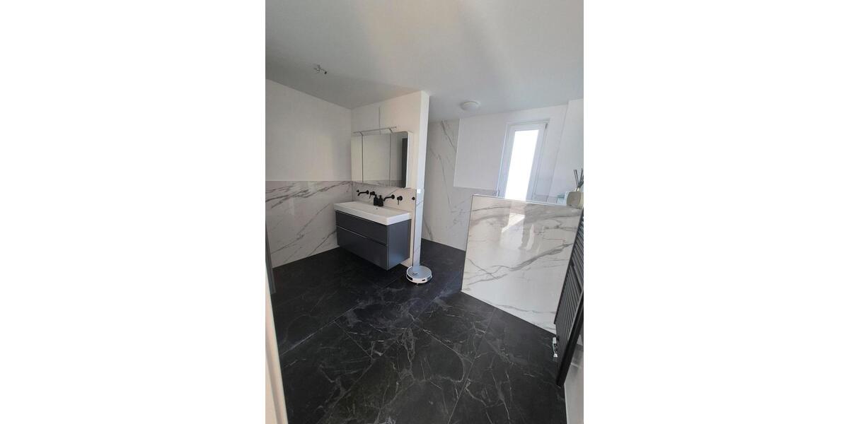 Reihenhaus Wedel - 4.5 Zimmer, 127 m&sup2;, 2.260&euro; | Angebot:25489402