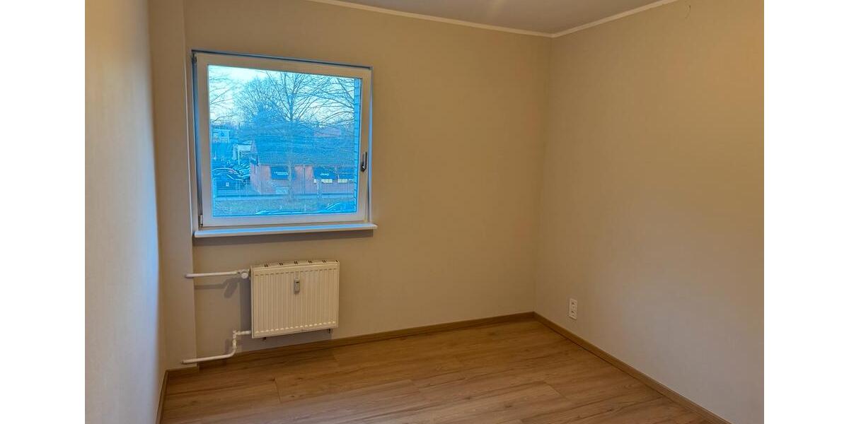 Etagenwohnung Hamburg Wandsbek - 3 Zimmer, 65 m&sup2;, 1.300&euro; | Angebot:25483310