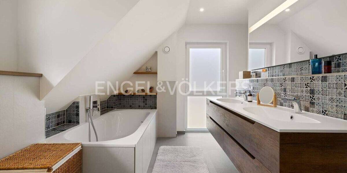 Einfamilienhaus Großhansdorf - 4 Zimmer, 135 m&sup2;, 890.000&euro; | Angebot:26572696