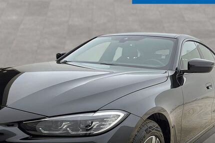 BMW i4 13.303 km 39.994 &euro; Barsbüttel bei Hamburg 22885