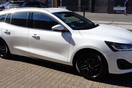 Ford Focus 133.715 km 14.500 &euro; Hamburg 22399