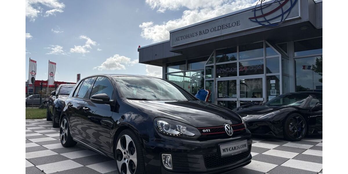 VW Golf 156.900 km 11.888 &euro; Bad Oldesloe 23843