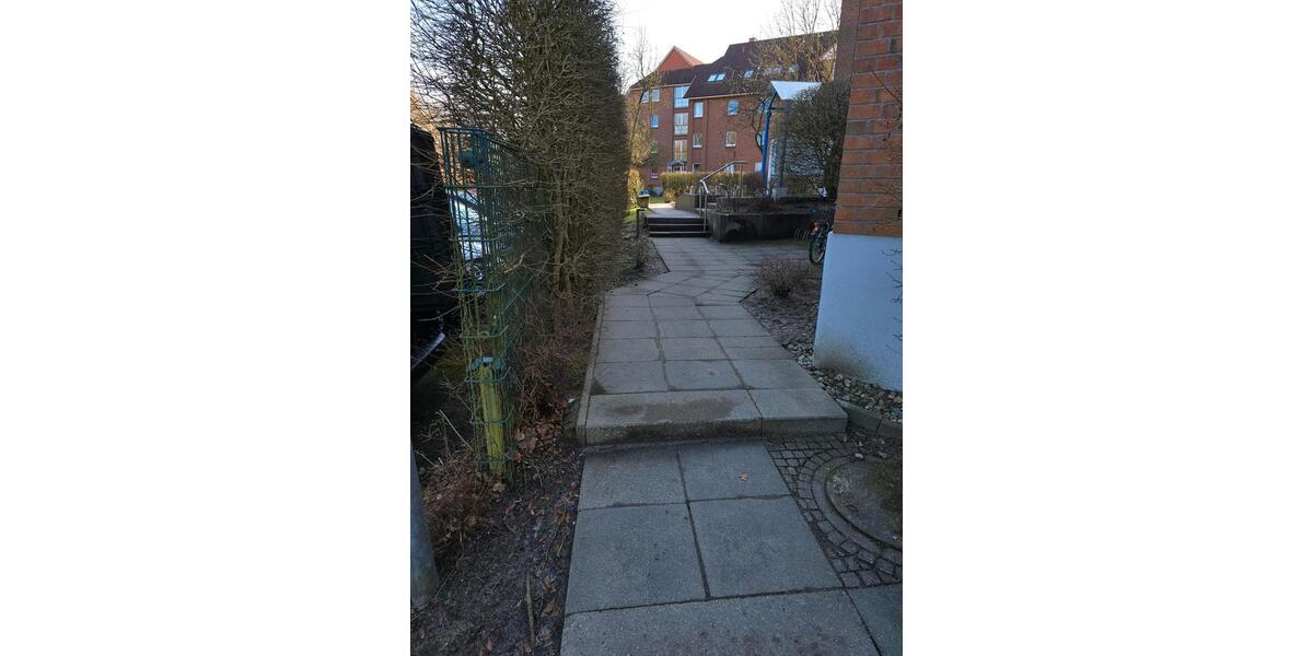 Etagenwohnung Pinneberg - 3 Zimmer, 77 m&sup2;, 280.000&euro; | Angebot:26739684