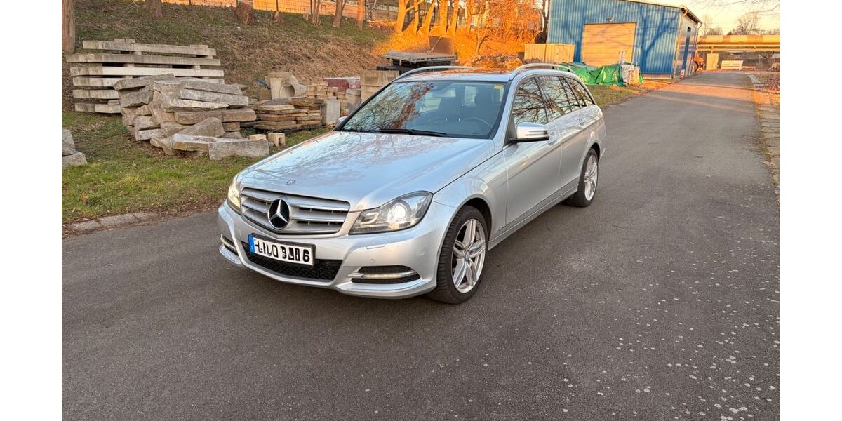 Mercedes-Benz C 200 170.211 km 9.700 &euro; Hamburg 20539
