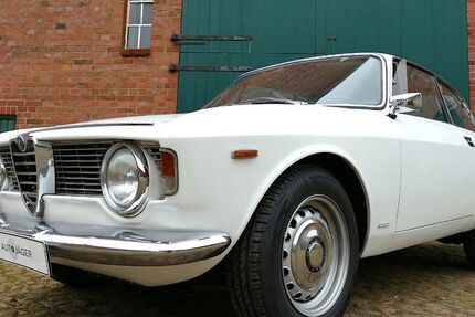 Alfa Romeo Giulia 84.850 km 39.800 &euro; Hamburg 22047