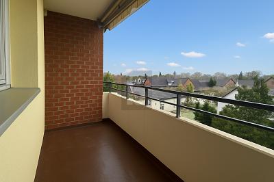SONNENBALKON UND MODERNER KOMFORT - Etagenwohnung Henstedt-Ulzburg Ulzburg | Angebot:25708011