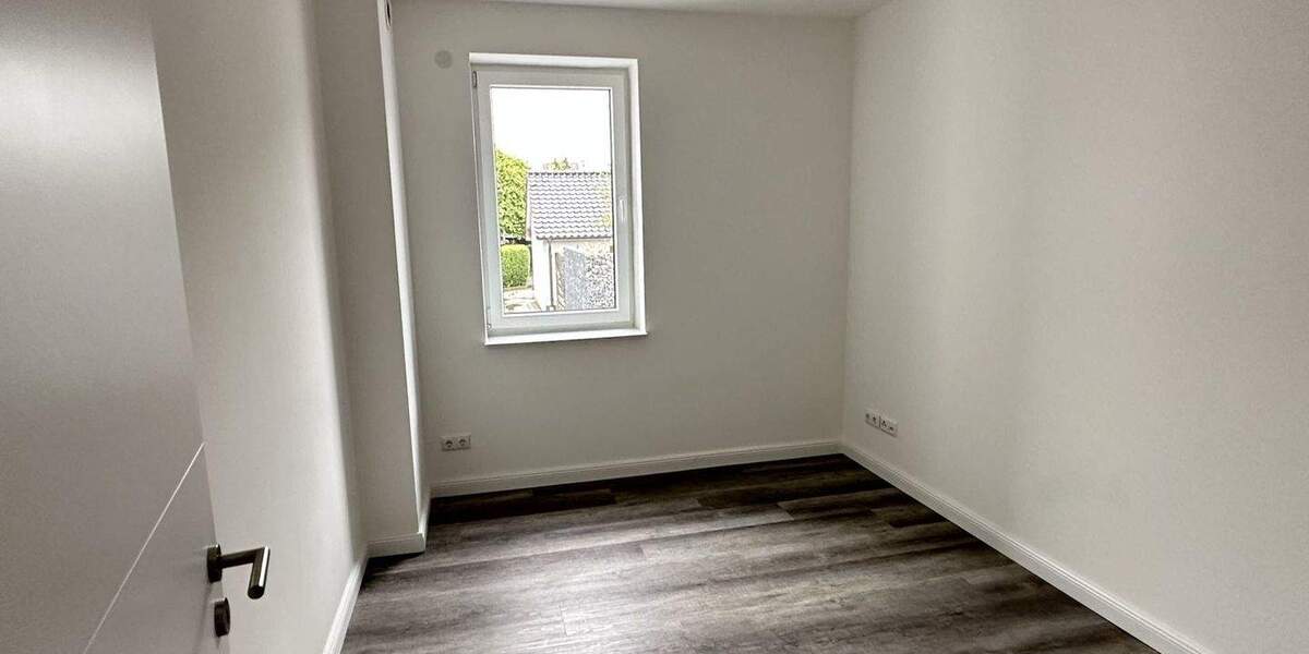 Etagenwohnung Uetersen - 3 Zimmer, 74 m&sup2;, 1.075&euro; | Angebot:25660524