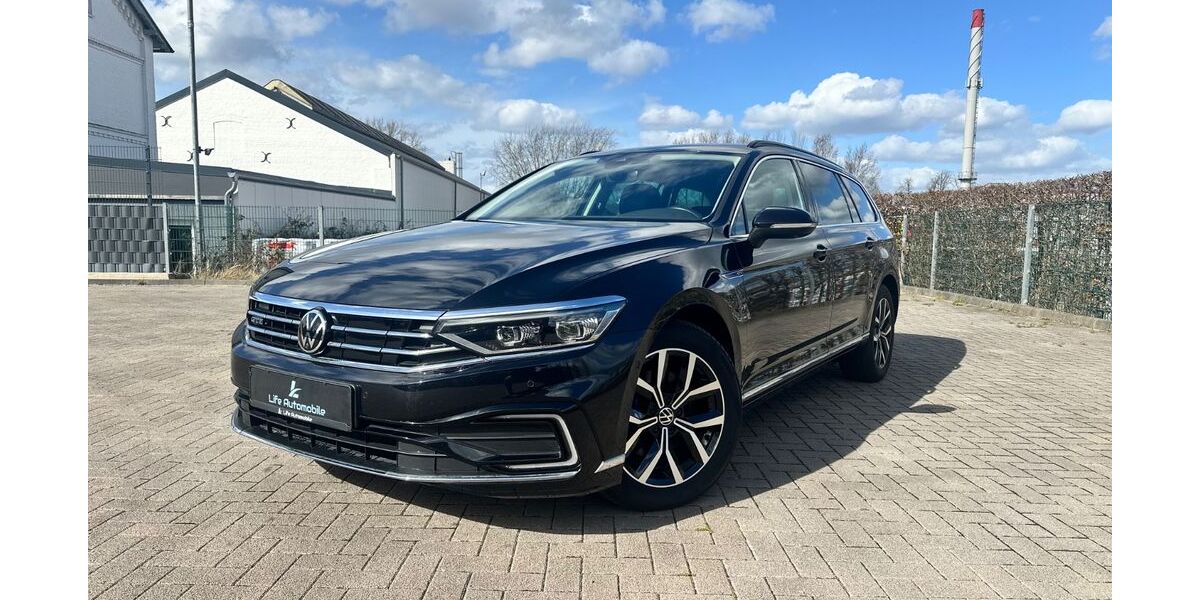 VW Passat Variant 58.200 km 25.999 &euro; Pinneberg 25421
