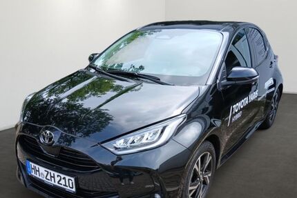 Toyota Yaris 2.301 km 22.980 &euro; Hamburg 22399