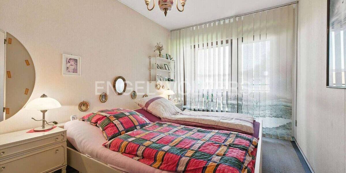 Reihenmittelhaus Henstedt-Ulzburg Ulzburg - 4 Zimmer, 94 m&sup2;, 240.000&euro; | Angebot:25837596