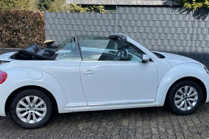 VW Beetle 99.500 km 14.950 &euro; Hamburg 22393