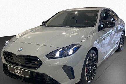 BMW M235 5.900 km 52.330 &euro; Hamburg 21073