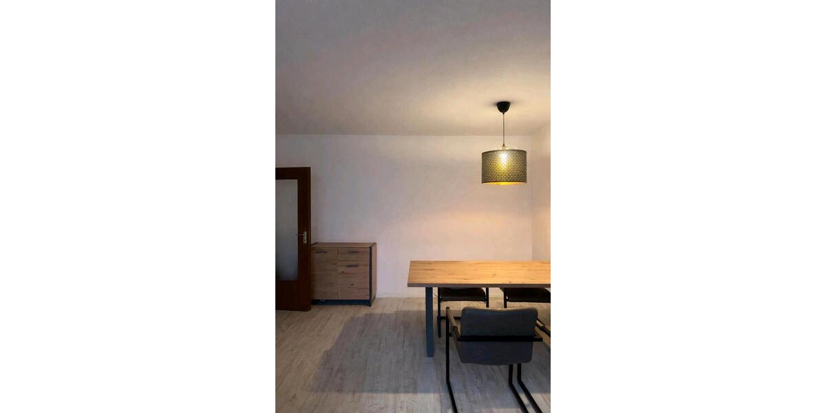 Etagenwohnung Bad Oldesloe - 2 Zimmer, 65 m&sup2;, 850&euro; | Angebot:25875533