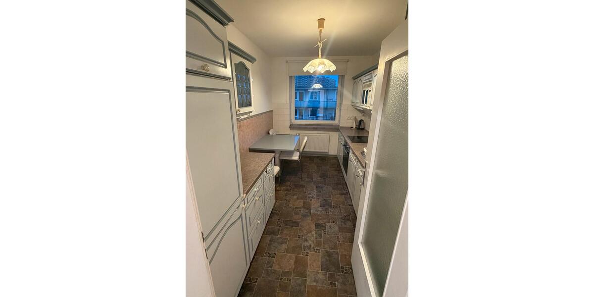 Erdgeschoßwohnung Hamburg Wandsbek - 3 Zimmer, 83 m&sup2;, 1.700&euro; | Angebot:25873436