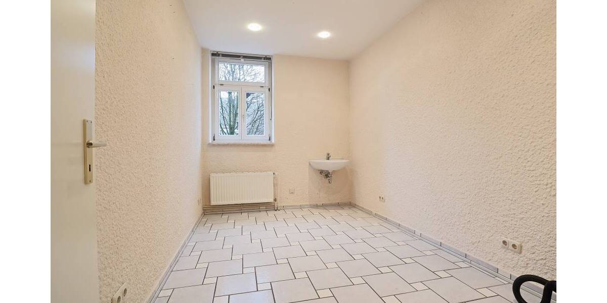 Gewerbeobjekt Ellerbek - 3 Zimmer, 299.000&euro; | Angebot:25815035