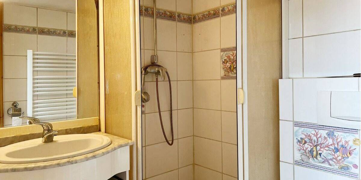 Mehrfamilienhaus, Wohnhaus Pinneberg - 8 Zimmer, 160 m&sup2;, 430.000&euro; | Angebot:26820732