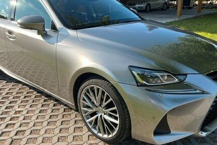 Lexus IS 300 134.000 km 23.900 &euro; Hamburg 21033
