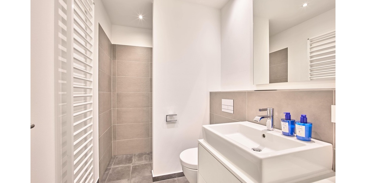 Etagenwohnung Hamburg Wellingsbüttel - 4 Zimmer, 178 m&sup2;, 1.245.000&euro; | Angebot:25770909