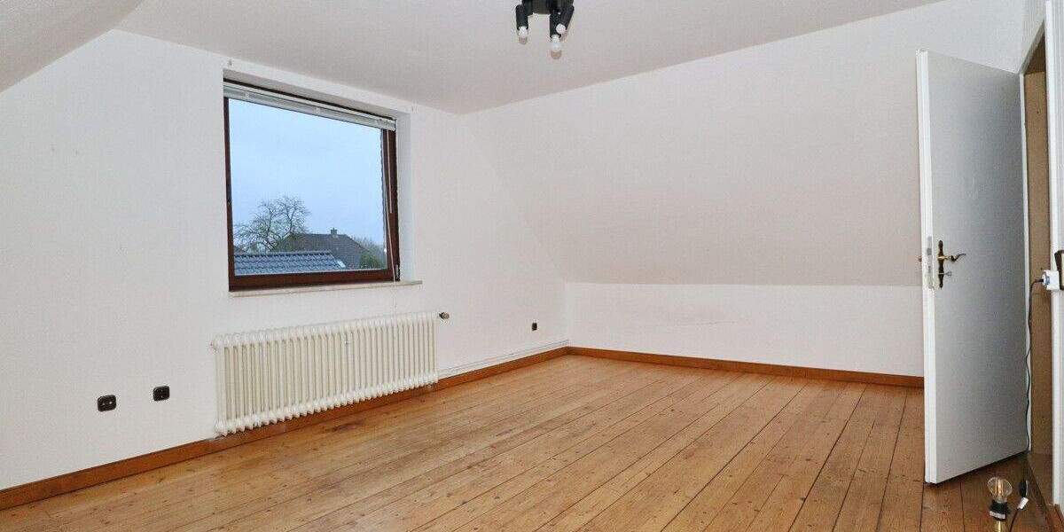 Einfamilienhaus Bad Oldesloe Schlamersdorf - 7 Zimmer, 172 m&sup2;, 349.000&euro; | Angebot:25820863
