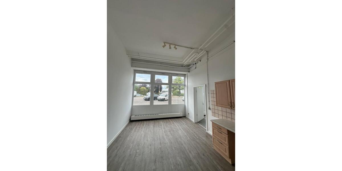 Gewerbeobjekt Schenefeld - 8&euro; | Angebot:24982627