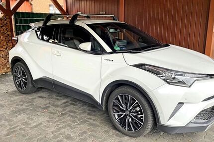 Toyota C-HR 65.000 km 15.500 &euro; Hamburg 22043