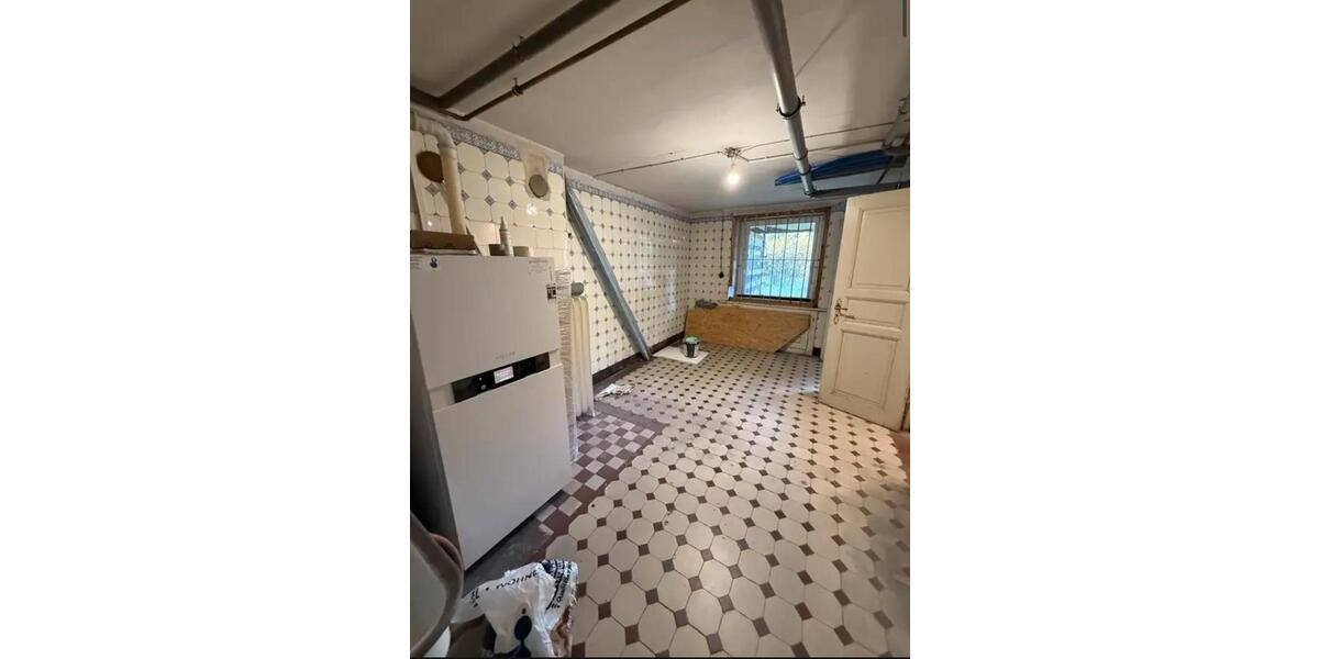 Hochparterre Hamburg Harburg - 5 Zimmer, 192 m&sup2;, 2.750&euro; | Angebot:26014489