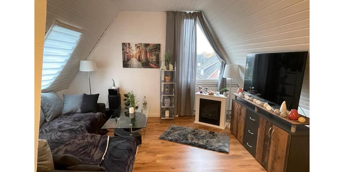 Dachgeschoßwohnung Norderstedt Garstedt - 1.5 Zimmer, 50 m&sup2;, 1.200&euro; | Angebot:25865278