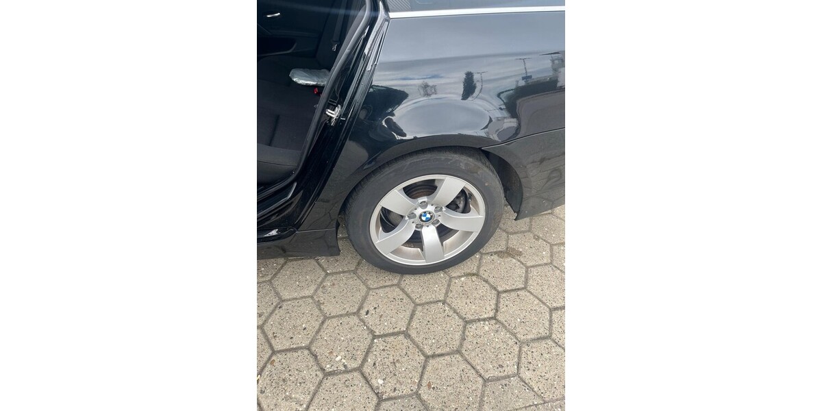 BMW 5er Touring 390.000 km 4.550 &euro; Hamburg 20038