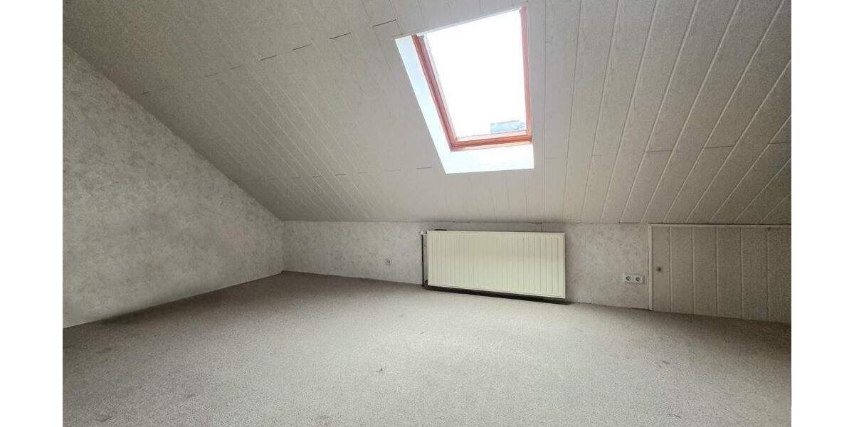 Etagenwohnung Nahe - 6 Zimmer, 145 m&sup2;, 299.000&euro; | Angebot:25682395