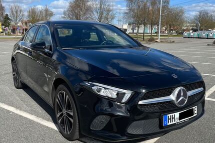 Mercedes-Benz A 250 104.000 km 22.500 &euro; Hamburg 22117